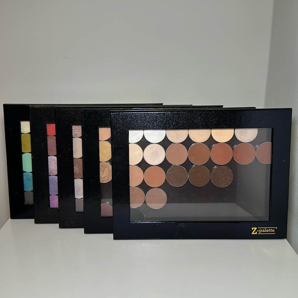 Makeup Geek Eyeshadows in Extra Large Z Palettes